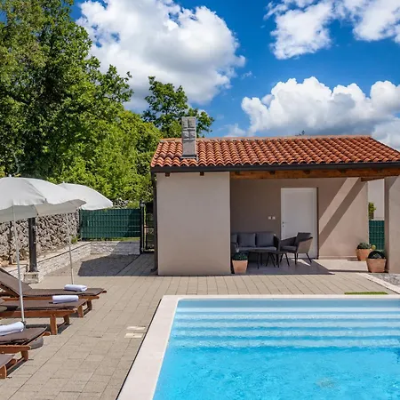 Apartment Asteria - Happy